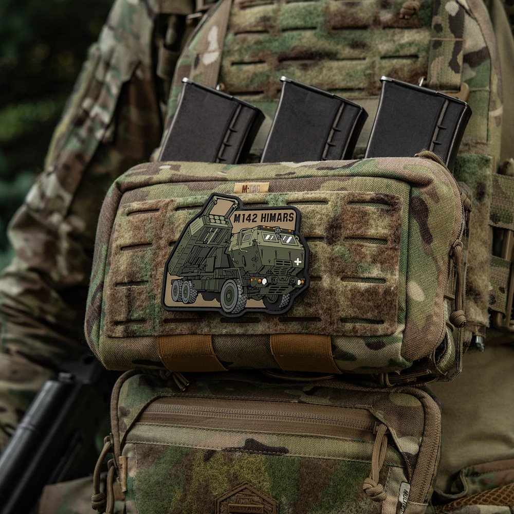 himars-patch-magazine-pouch-panel HIMARS PVC patch 3D attached to magazine pouch velcro general view