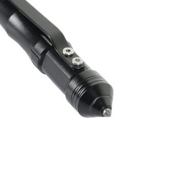 Type 5 Tactical Pen hardened glass breaker tip detail